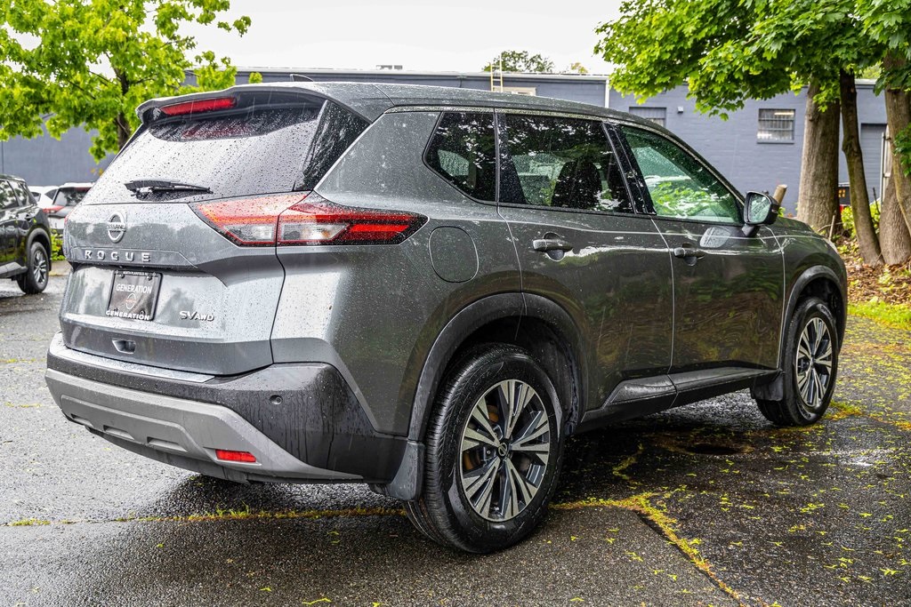 2021 Nissan Rogue SV photo 6