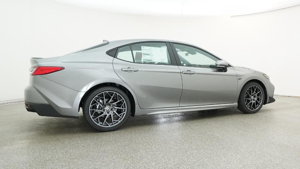 2025 Toyota Camry SE photo 23