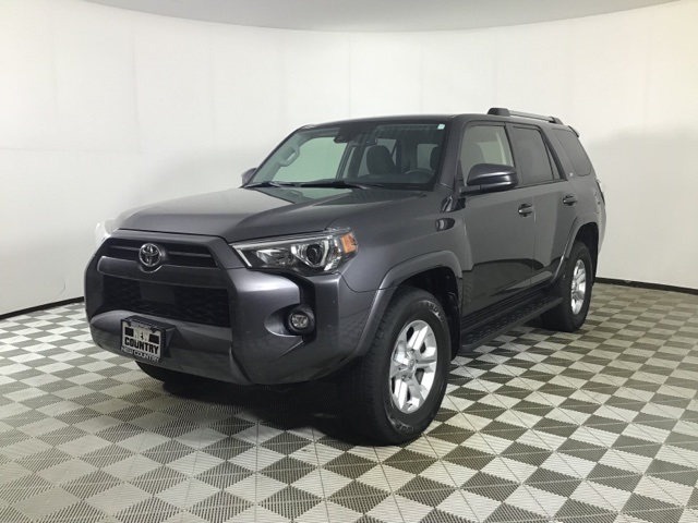 2021 Toyota 4Runner SR5 photo 3