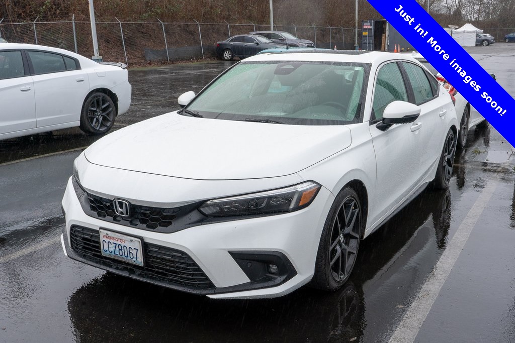 2022 Honda Civic Sport Touring's photo