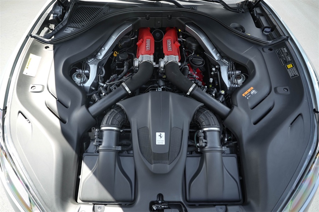 2022 Ferrari Portofino Base photo 14
