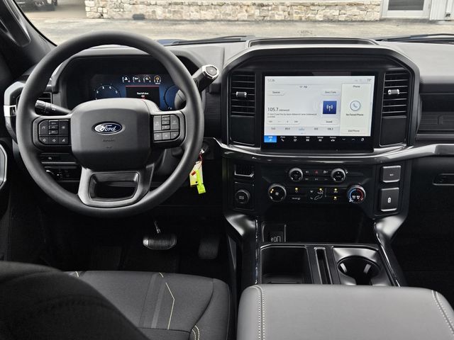 2025 Ford F-150 STX photo 4