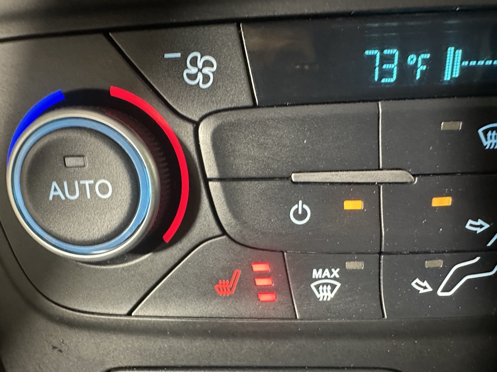 2019 Ford Escape SEL photo 22