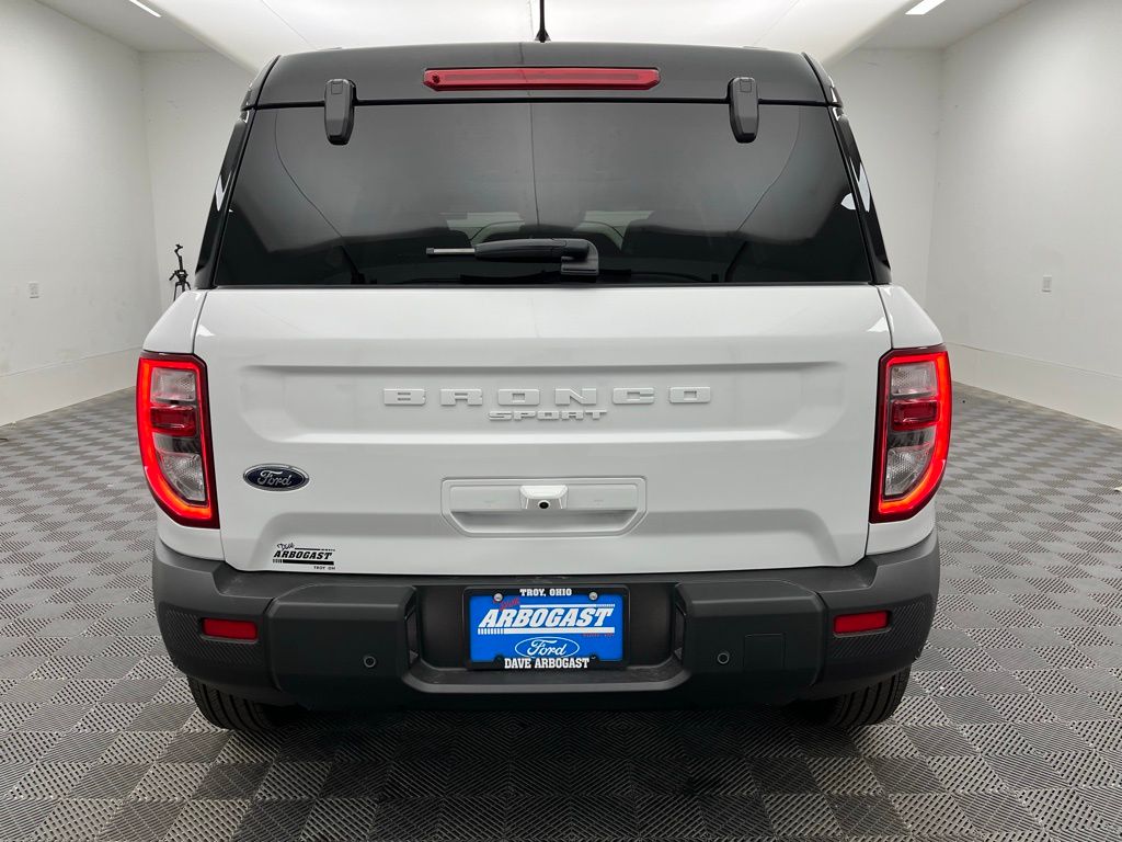 2025 Ford Bronco Sport Outer Banks photo 4