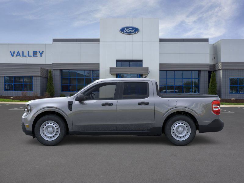 2025 Ford Maverick XL photo 4