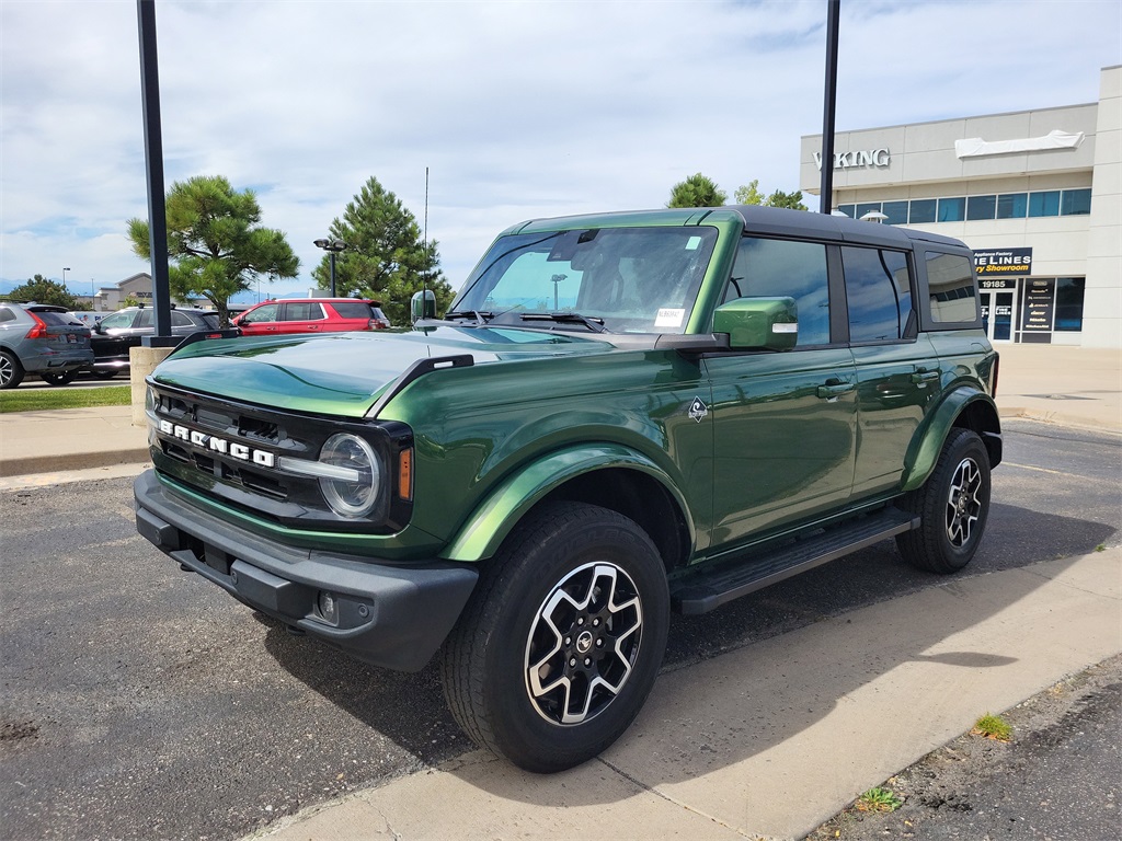 2022 Ford Bronco Outer Banks photo 8