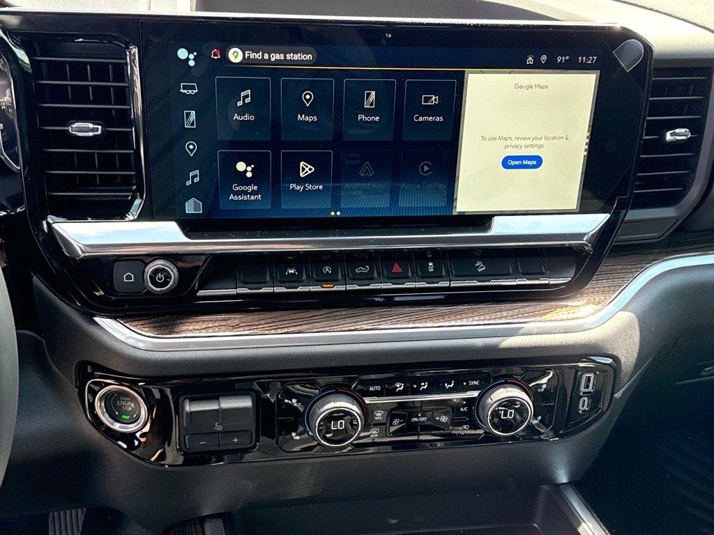 2026 Chevrolet Silverado 1500 LT photo 3