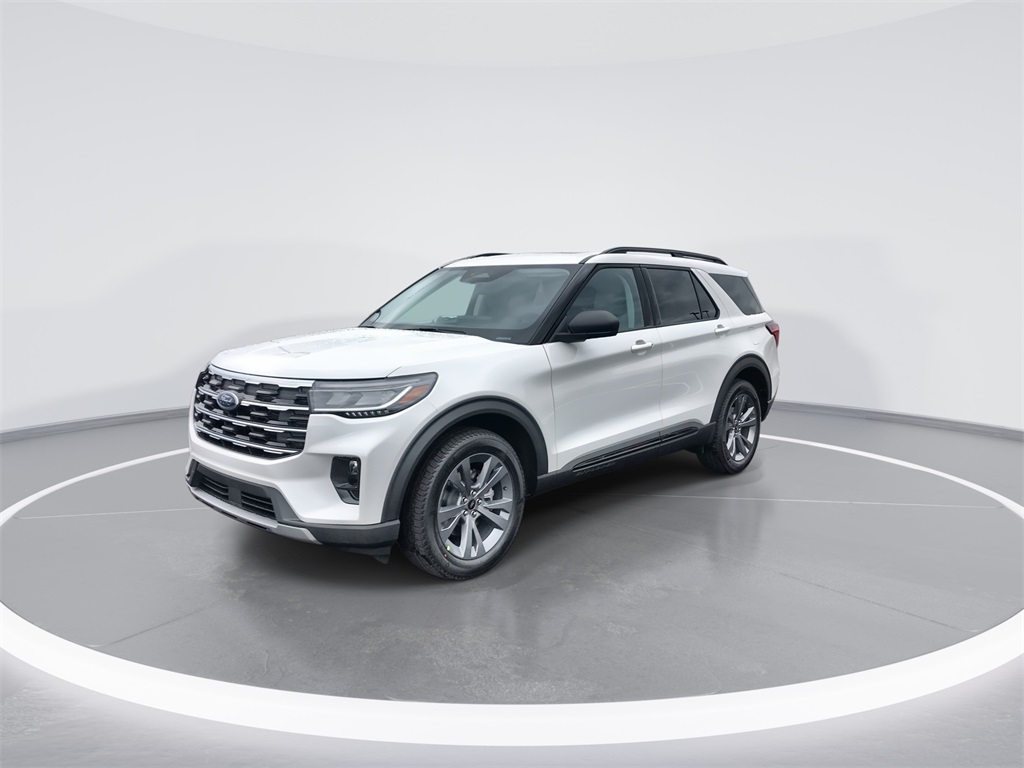 2026 Ford Explorer photo 4