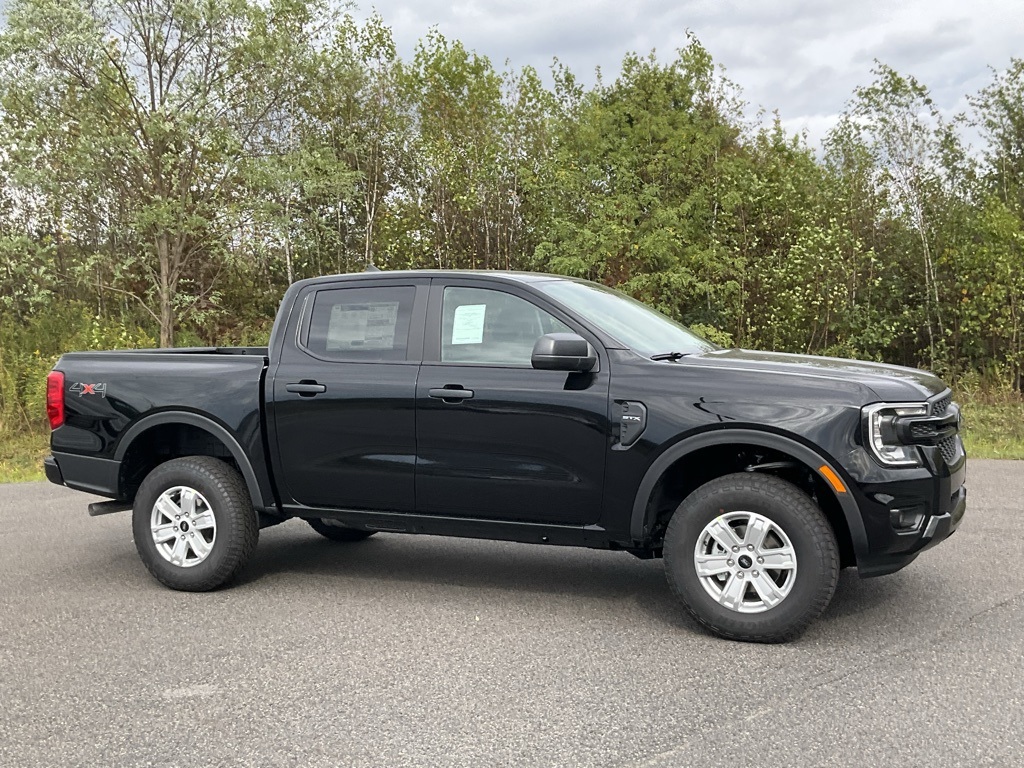 2025 Ford Ranger XL's photo