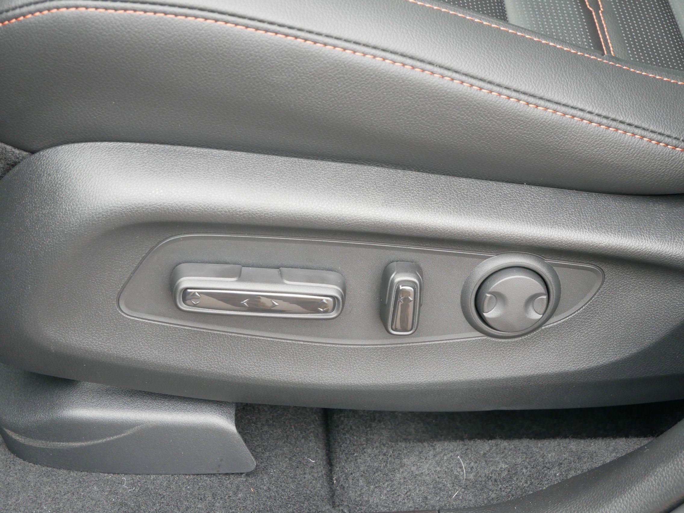 2026 Honda CR-V Hybrid Sport-L photo 17