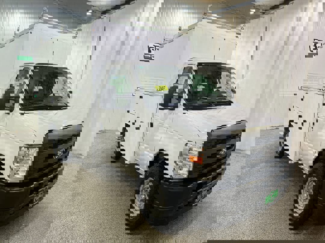 2026 Ford E-350 Base photo 3