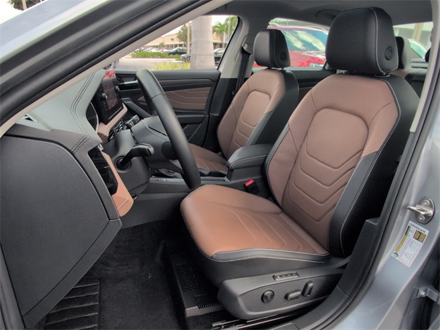 2025 Volkswagen Jetta 1.5T SEL photo 5