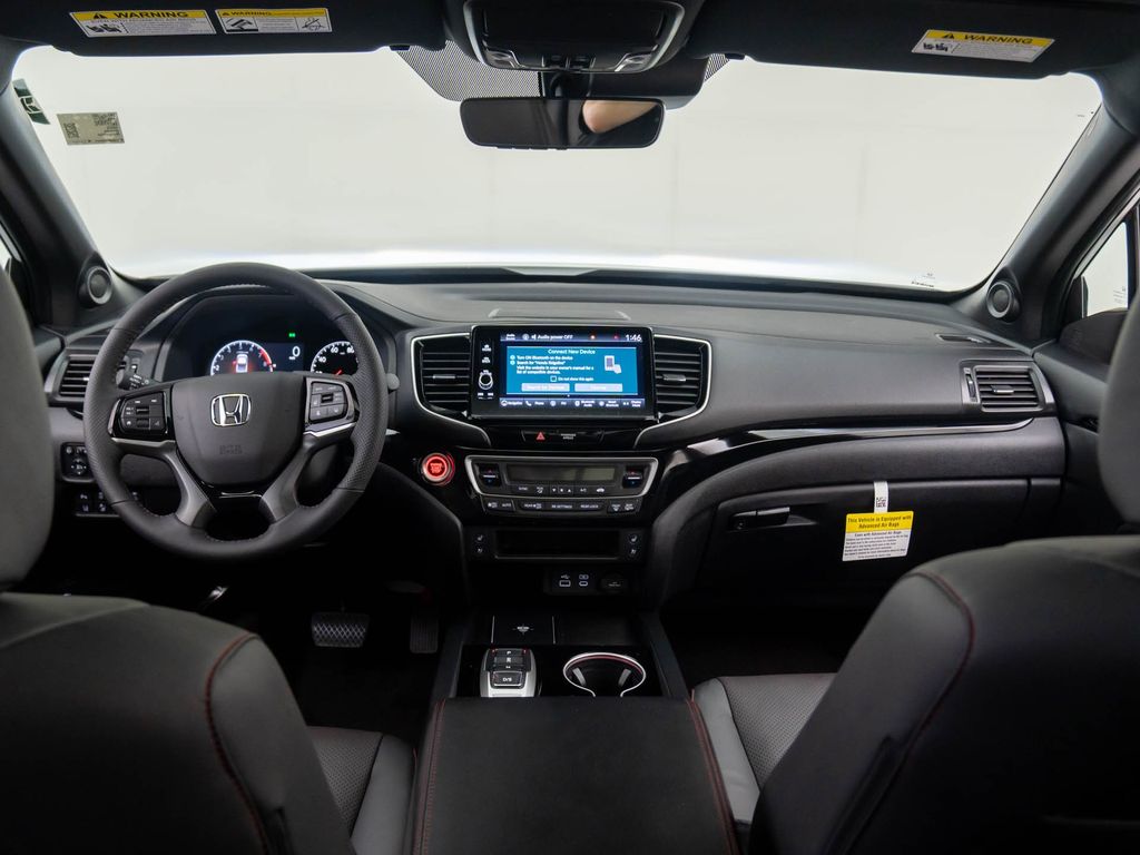 2025 Honda Ridgeline Black Edition photo 8