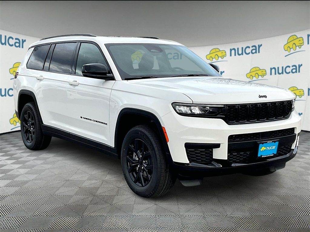 2025 Jeep Grand Cherokee L Altitude's photo