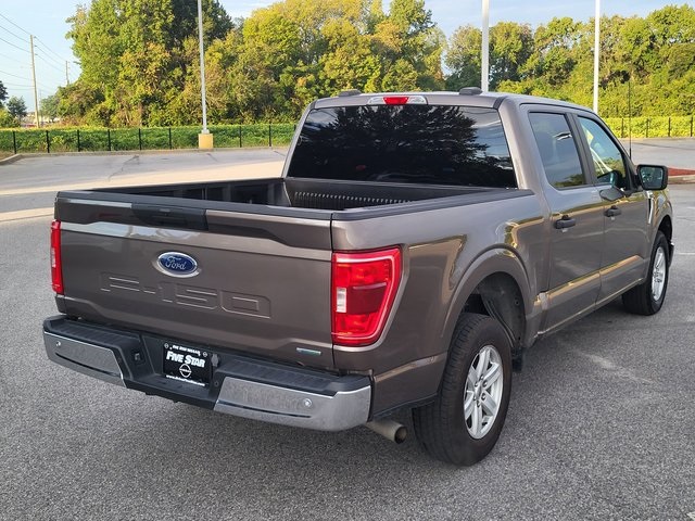 2023 Ford F-150 XLT photo 2