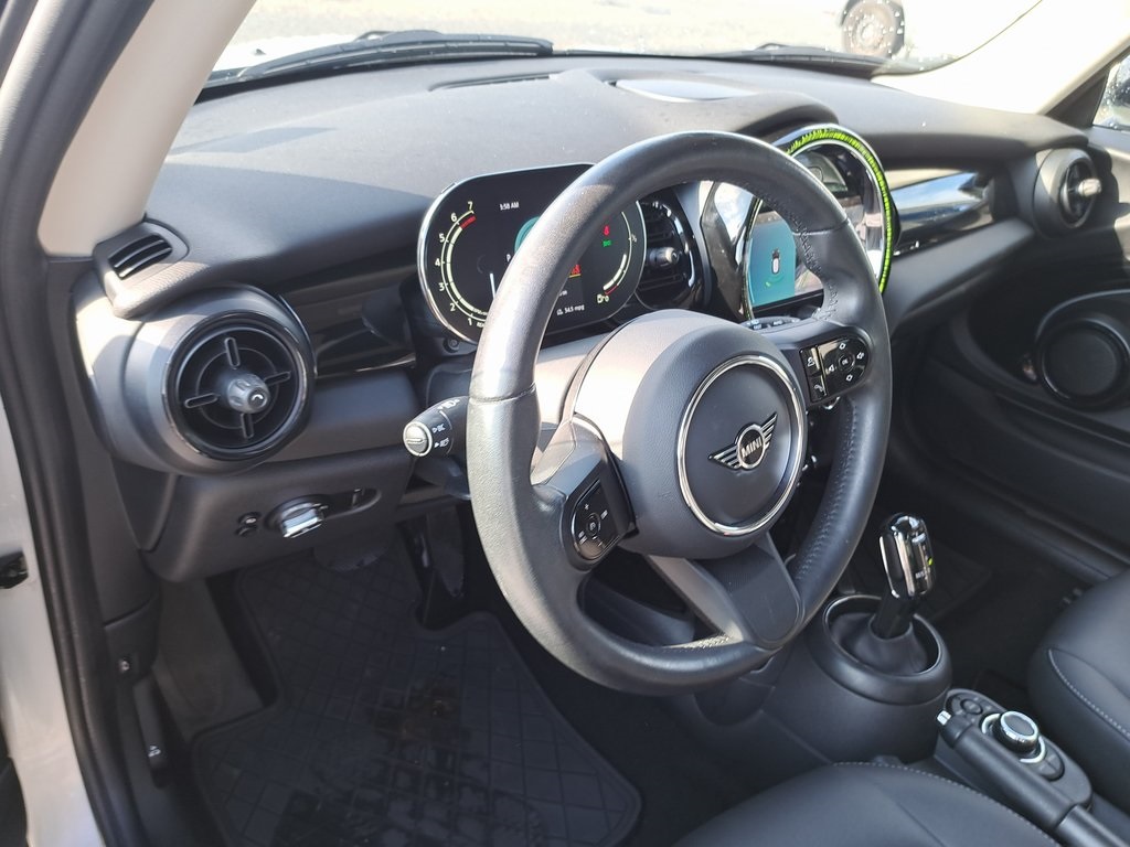 2023 Mini Cooper Signature photo 8
