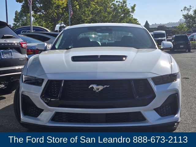 2025 Ford Mustang GT Premium photo 3