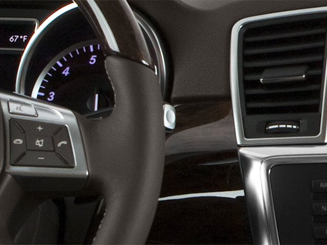 2014 Mercedes Benz ML 350 4MATIC photo 10