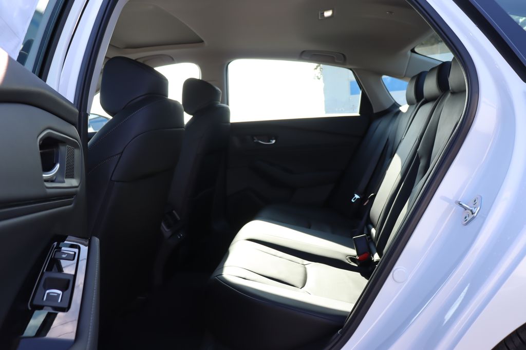 2025 Honda Accord Hybrid Touring photo 12