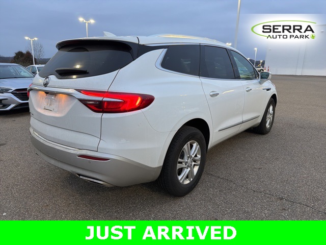 2020 Buick Enclave Essence photo 3