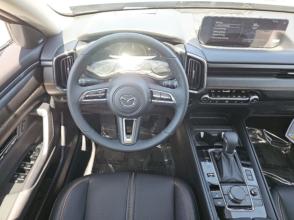 2025 Mazda CX-50 Premium Plus photo 6
