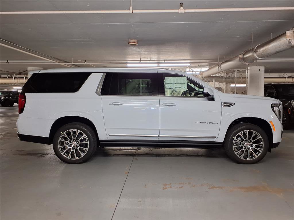 2026 Gmc Yukon XL Denali photo 3