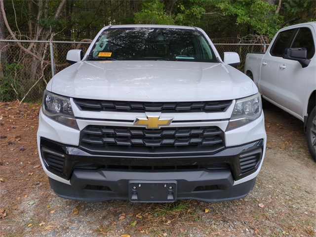 2021 Chevrolet Colorado LT photo 2