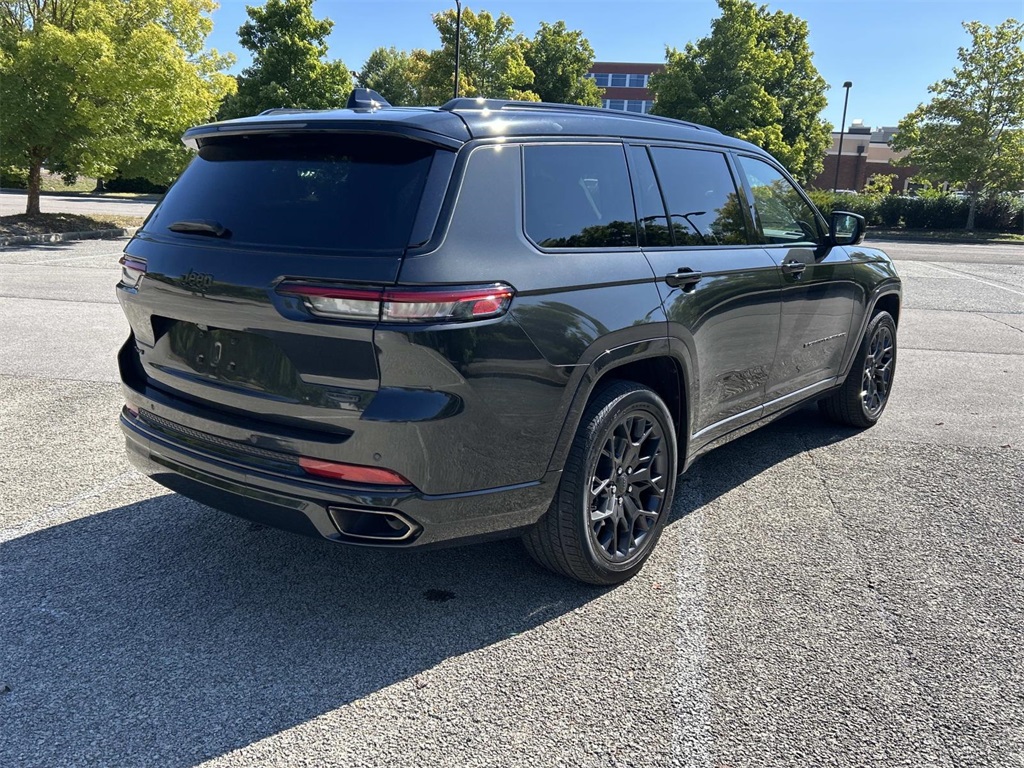 2024 Jeep Grand Cherokee L Summit Reserve photo 2