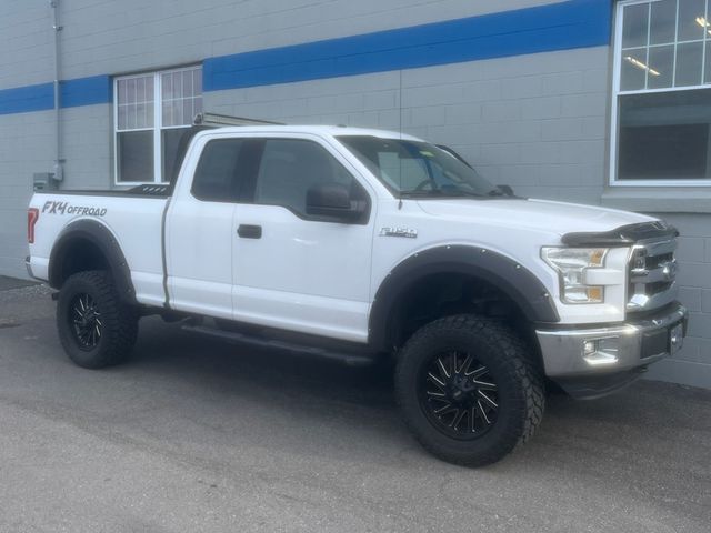 2015 Ford F-150 XL photo 2