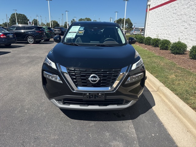 2023 Nissan Rogue SV photo 8