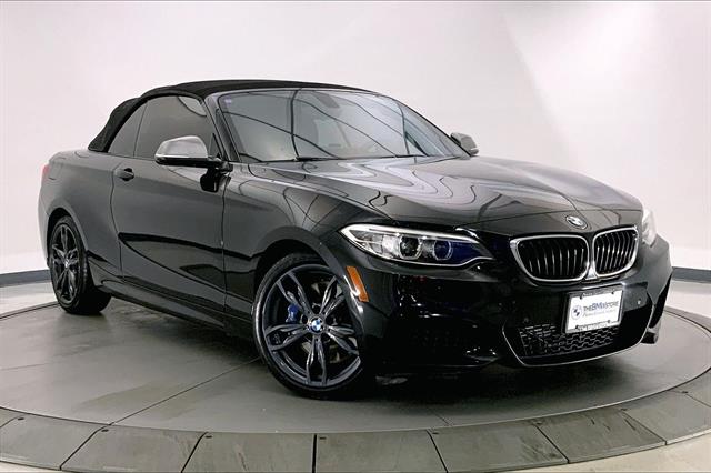 2016 BMW 2 Series M235i's photo