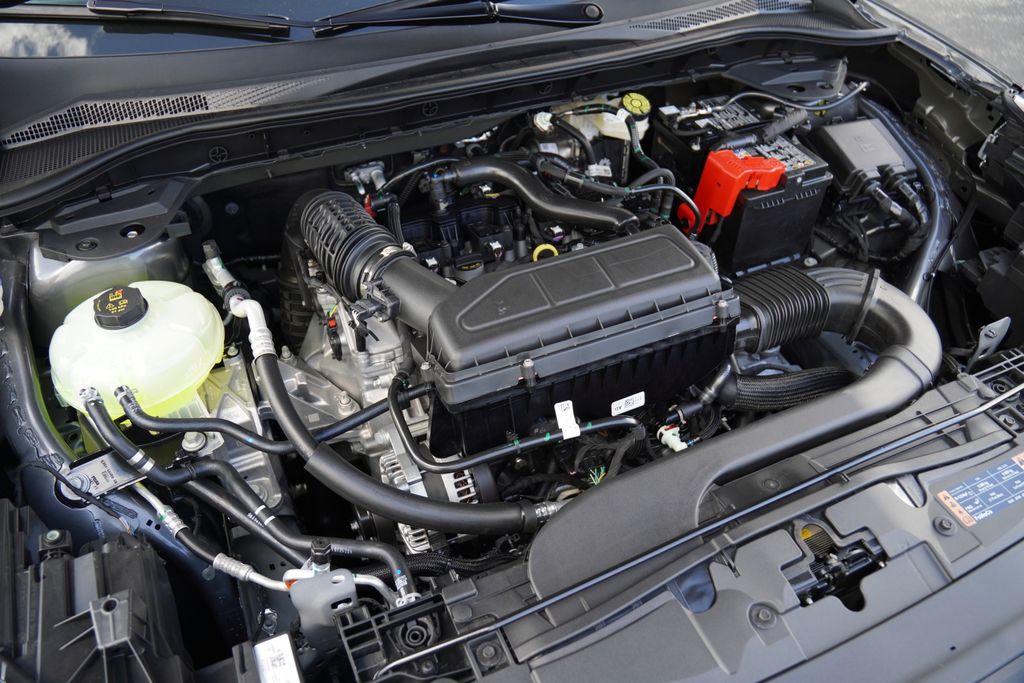 2025 Ford Escape ST-Line photo 15