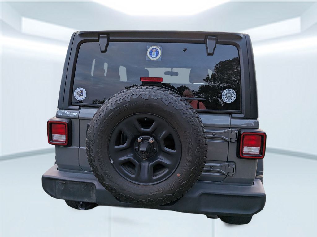 2018 Jeep Wrangler Sport photo 4