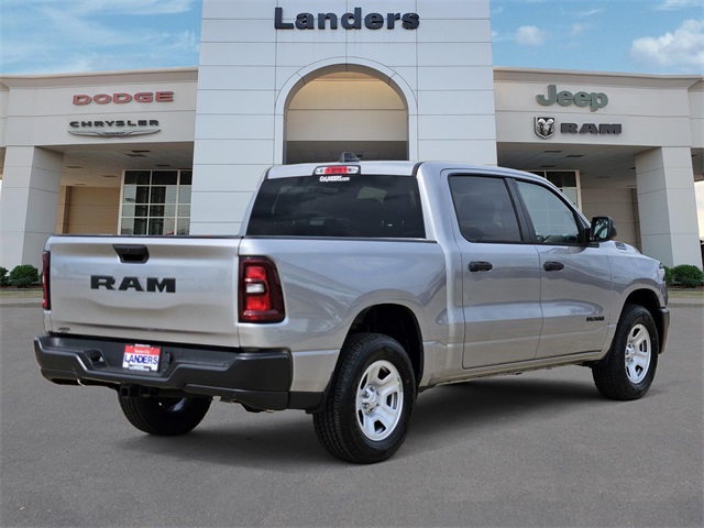 2025 Ram 1500 Tradesman photo 3