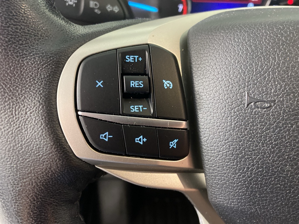 2021 Ford Explorer XLT photo 14