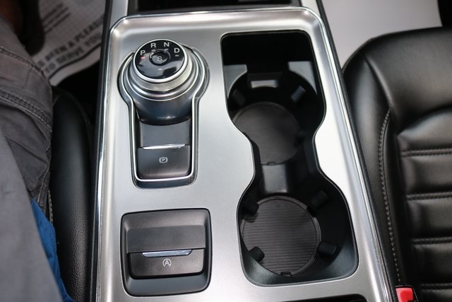 2022 Ford Edge SEL photo 31