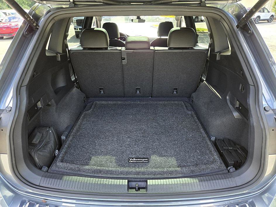 2022 Volkswagen Tiguan SE R-Line Black photo 16