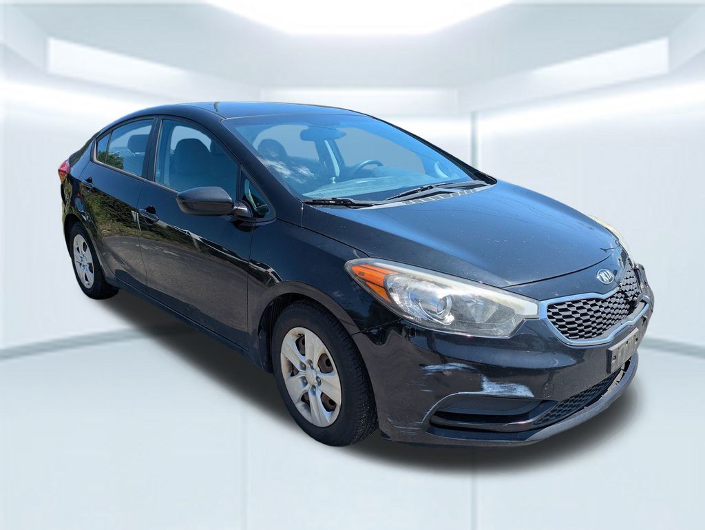 2016 Kia Forte LX photo 3