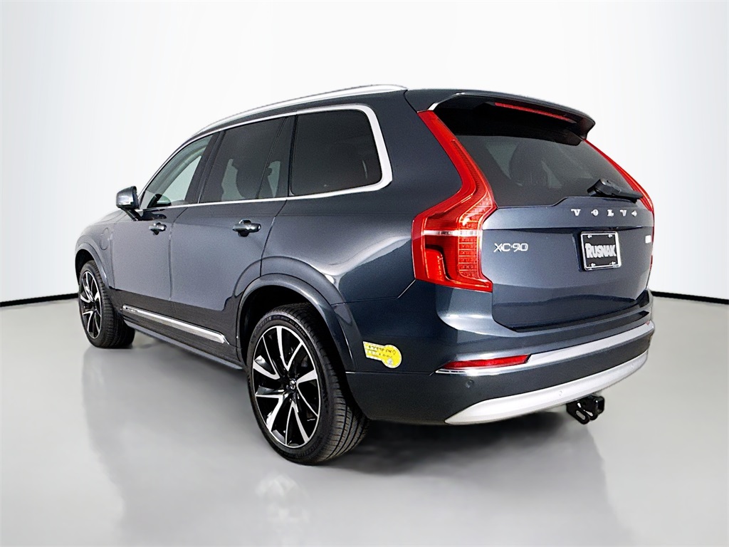 2022 Volvo XC90 Recharge T8 Inscription Expression photo 2