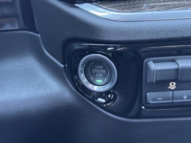 2026 Chevrolet Silverado LT photo 22