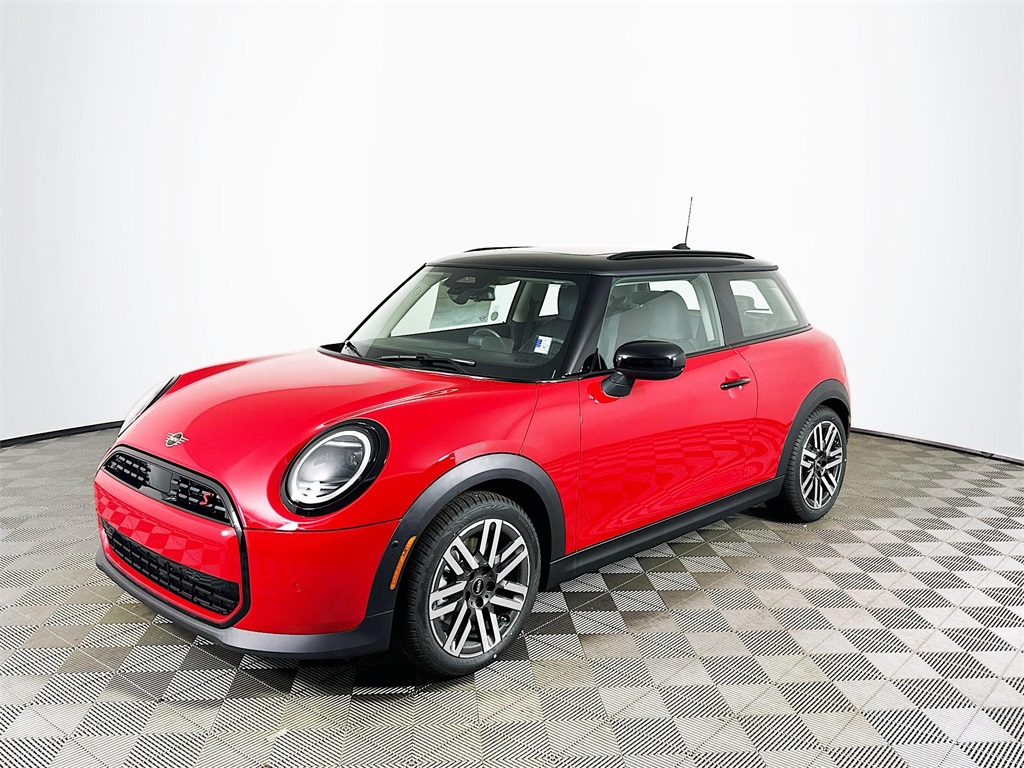 New 2025 Chili Red MINI Signature Plus image 1