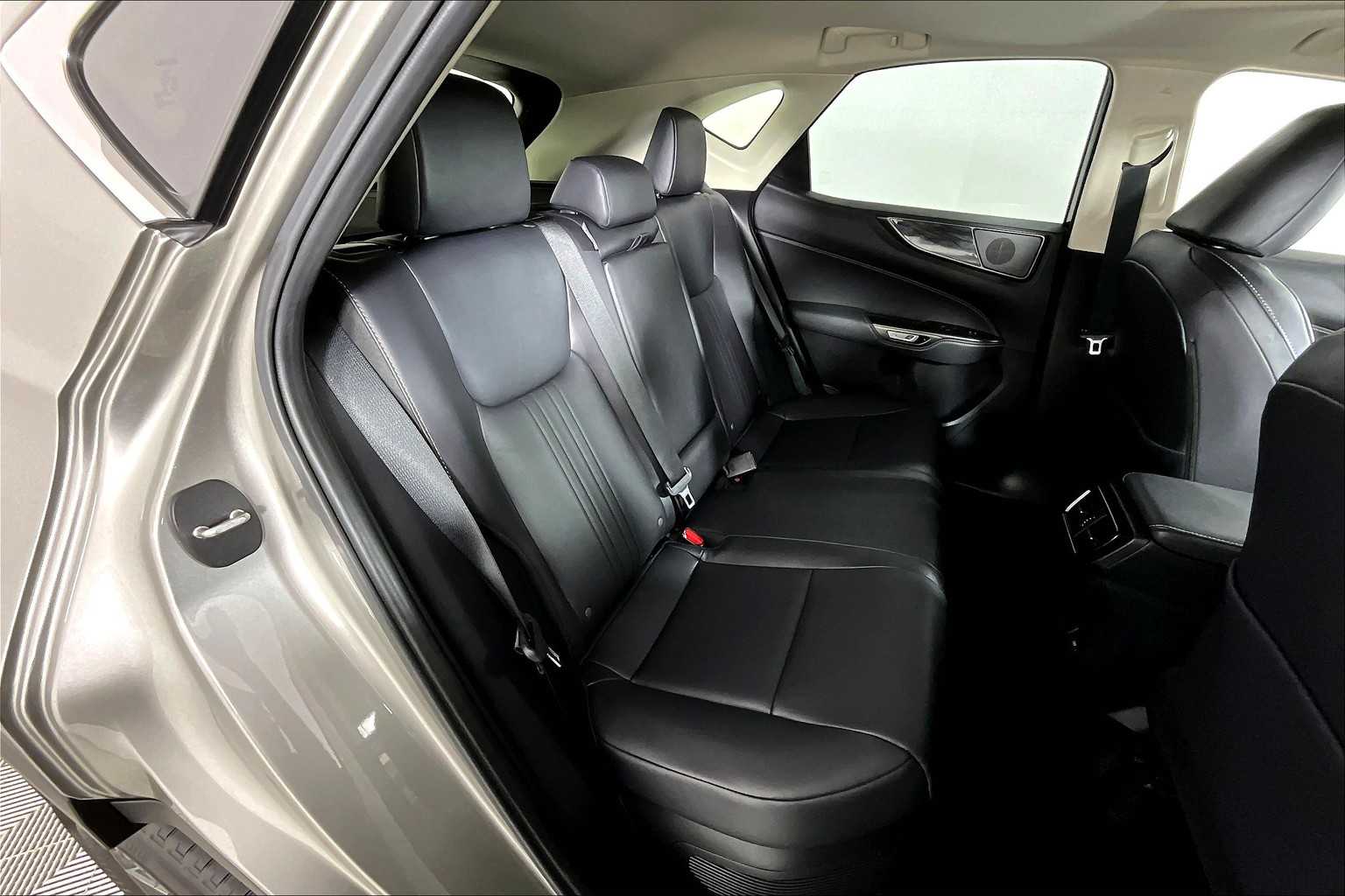 2024 Lexus NX 350 Premium photo 19