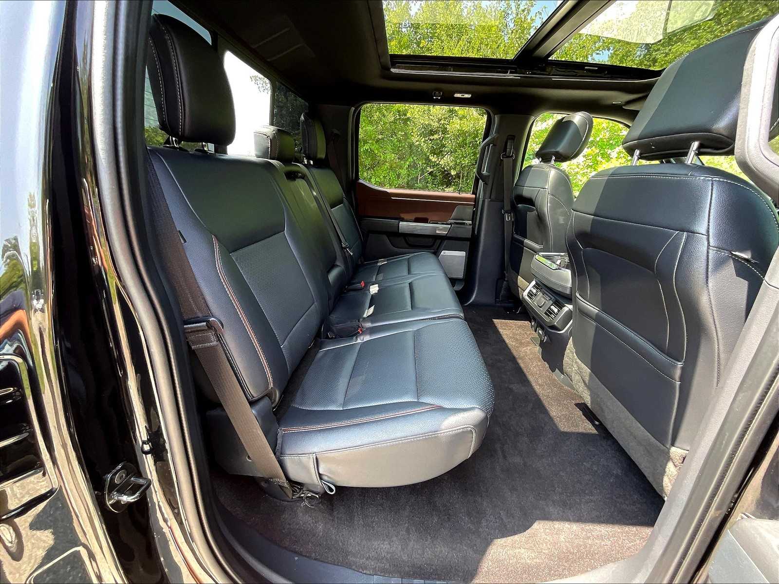 2021 Ford F-150 Lariat photo 16