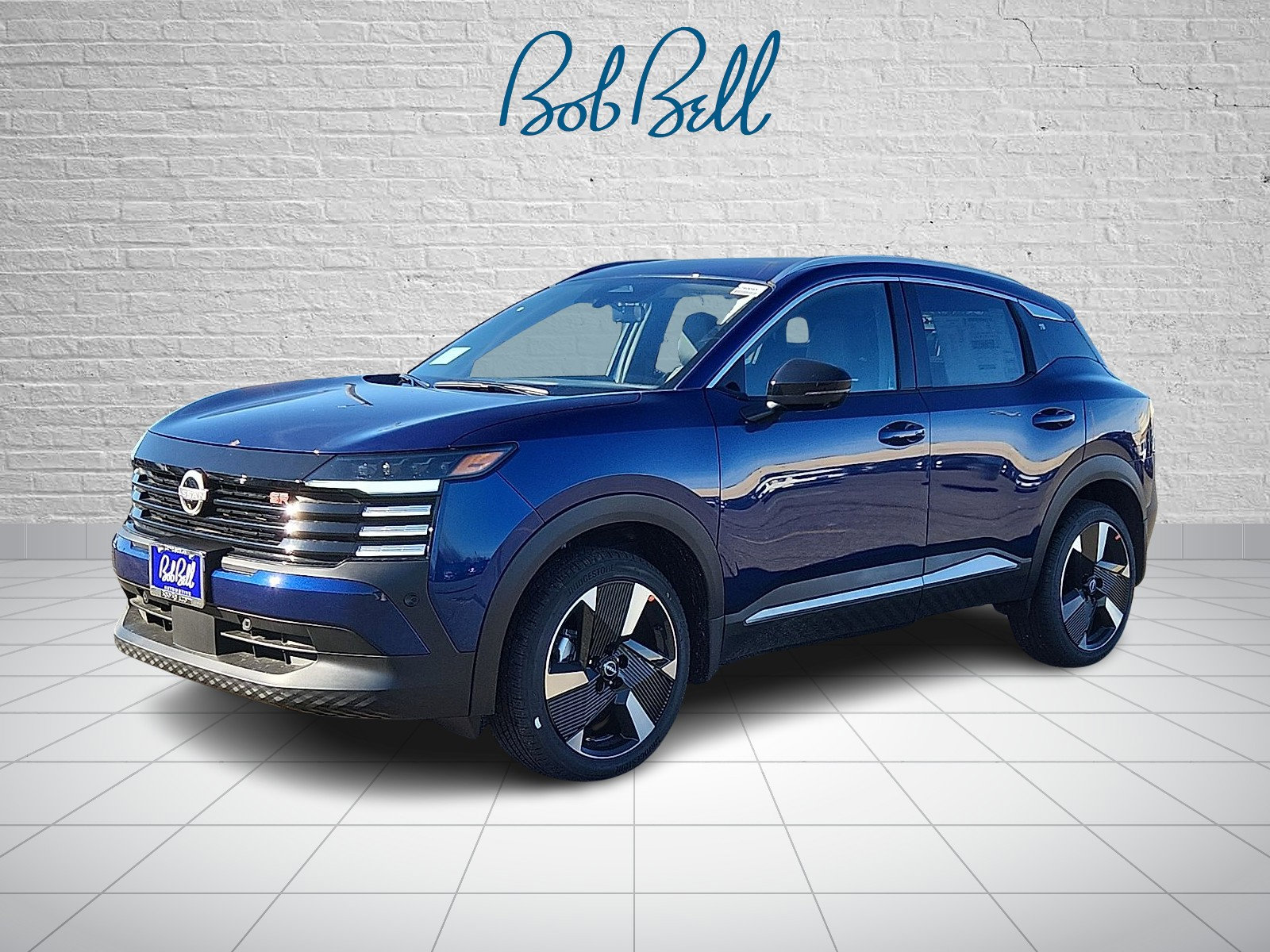 2026 Nissan Kicks SR photo 2