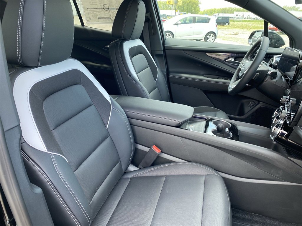 2025 Chevrolet Blazer EV photo 26