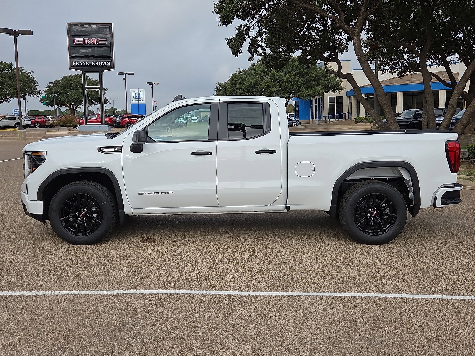 2026 Gmc Sierra Pro photo 2