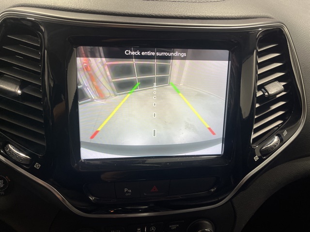 2020 Jeep Cherokee Limited photo 12