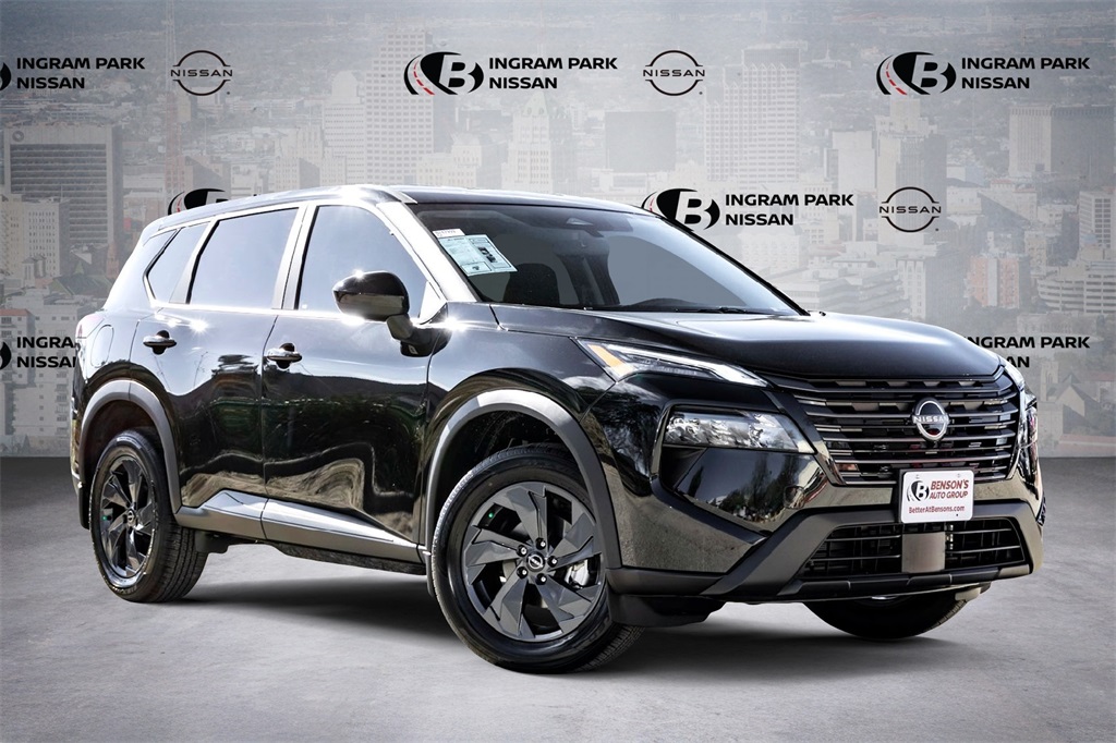 2026 Nissan Rogue SV's photo