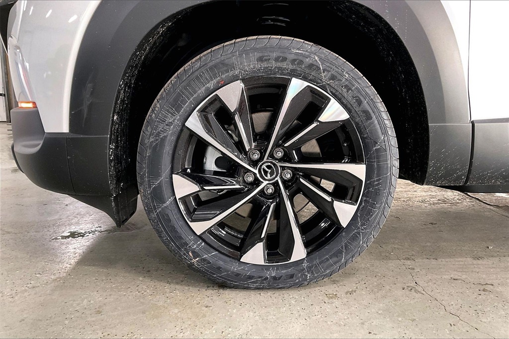 2026 MAZDA CX-50 - Image 11
