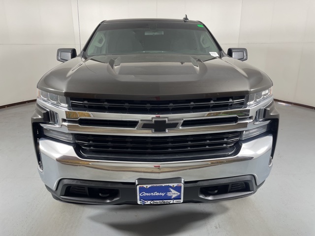 2019 Chevrolet Silverado 1500 LT photo 3